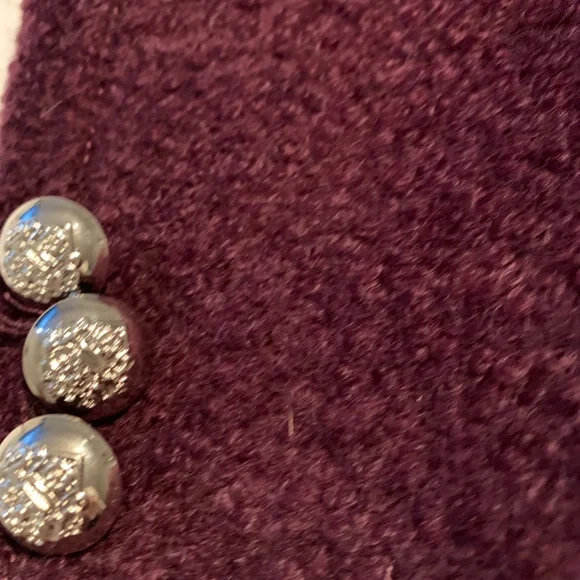 Coat - Picture 2 of 4